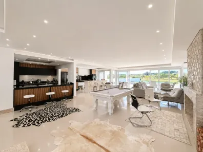 Casa de Condomínio com 5 Quartos para alugar, 340m² no Belém Novo, Porto Alegre