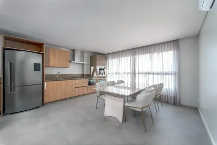 Apartamento com 2 Quartos para alugar, 140m² no Centro, Itajaí