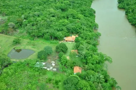 Fazenda/Sítio com 3 Quartos à venda, 10m² no , Nobres