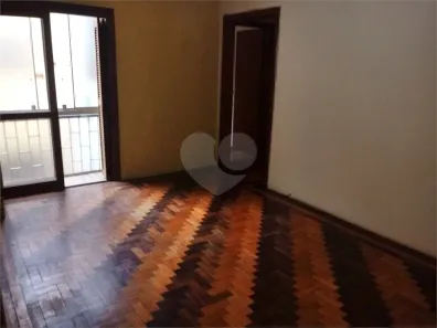 Apartamento com 2 Quartos à venda, 61m² no Cidade Baixa, Porto Alegre