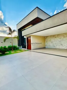 Casa com 3 Quartos à venda, 215m² no Jardim Ipê, Goiânia