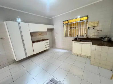 Sobrado com 4 Quartos à venda, 120m² no Vila Tibiriçá, Santo André