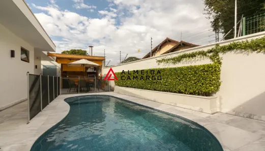 Casa com 3 Quartos à venda, 580m² no Boaçava, São Paulo
