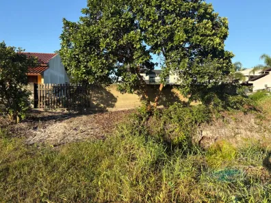 Lote/Terreno à venda, 390m² no Barra do Saí, Itapoá