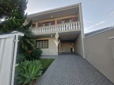 Sobrado com 3 Quartos à venda, 110m² no Xaxim, Curitiba