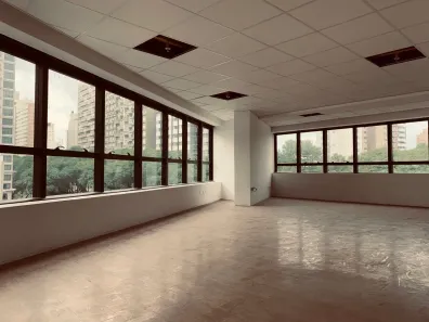Sala Comercial à venda, 261m² no Água Verde, Curitiba