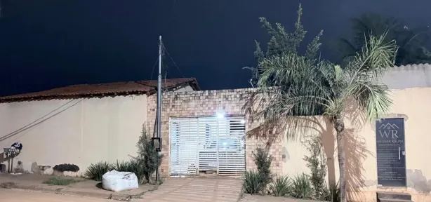 Casa com 2 Quartos para alugar, 90m² no Morada da Serra, Cuiabá