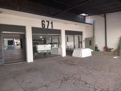 Galpão/Depósito/Armazém à venda, 372m² no Areão, Cuiabá