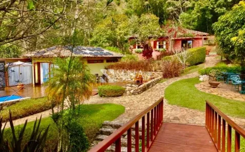 Fazenda/Sítio com 7 Quartos à venda, 2240m² no , Santo Antônio do Pinhal