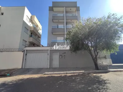 Apartamento com 2 Quartos para alugar, 45m² no Lagoinha, Uberlândia