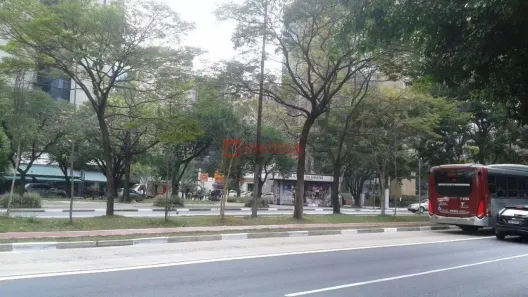 Sala Comercial para venda ou aluguel, 204m² no Cidade Monções, São Paulo