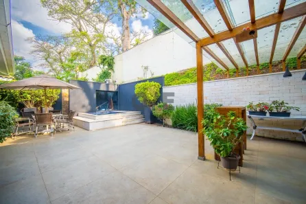 Casa de Condomínio com 4 Quartos à venda, 214m² no Bosque do Vianna, Cotia