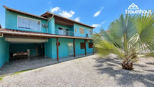 Casa com 6 Quartos à venda, 160m² no Armação, Penha