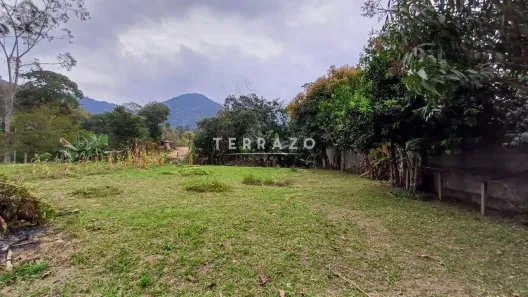 Lote/Terreno à venda, 361m² no Cidade Jardim Guapimirim, Guapimirim