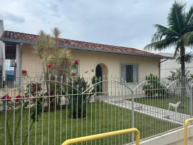 Casa com 5 Quartos à venda, 177m² no Agronômica, Florianópolis