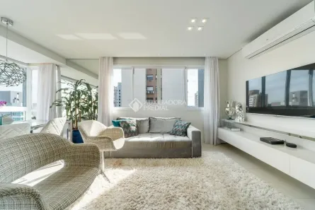 Apartamento com 2 Quartos à venda, 76m² no Passo da Areia, Porto Alegre