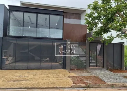Casa com 3 Quartos à venda, 362m² no Residencial Astúrias, Pouso Alegre