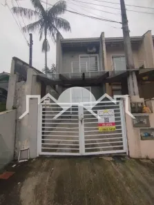 Casa com 2 Quartos para alugar, 65m² no Petrópolis, Joinville