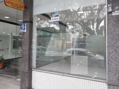 Sala Comercial para alugar, 32m² no Zona 01, Maringá