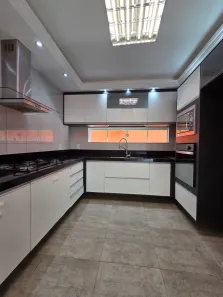 Casa de Condomínio com 4 Quartos à venda, 226m² no Lagoa, Macaé