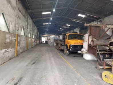 Galpão/Depósito/Armazém à venda, 3300m² no Jardim Presidente Dutra, Guarulhos