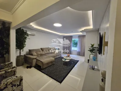 Casa com 5 Quartos à venda, 400m² no Estados, Balneário Camboriú