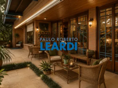 Casa com 4 Quartos à venda, 1000m² no Pacaembu, São Paulo