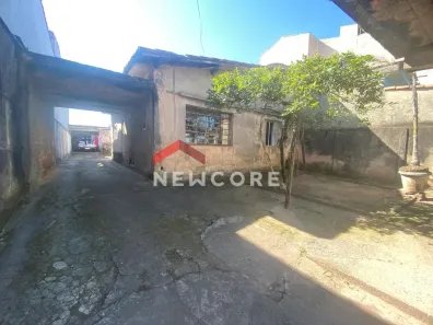Casa com 2 Quartos à venda, 130m² no Jardim Santo André, Santo André