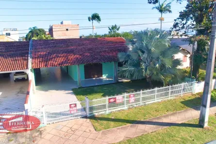 Casa com 5 Quartos à venda, 600m² no Cohapar, Guaratuba