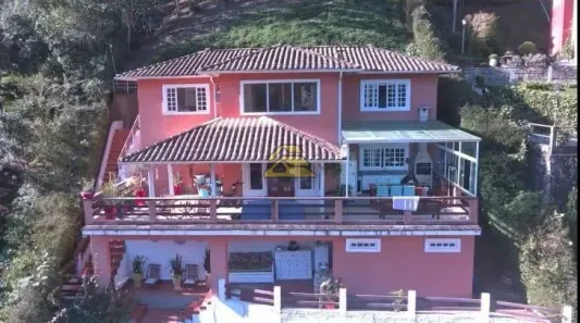 Casa com 3 Quartos à venda, 300m² no Itaipava, Petrópolis