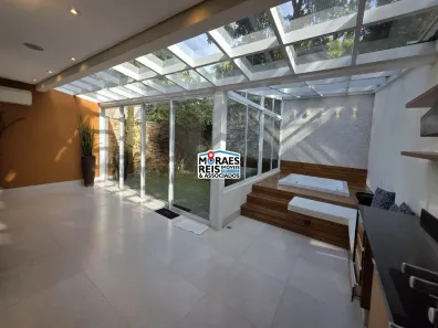 Casa de Condomínio com 3 Quartos à venda, 338m² no Chácara Monte Alegre, São Paulo
