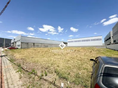 Lote/Terreno à venda, 1000m² no Rio Abaixo, Jacareí