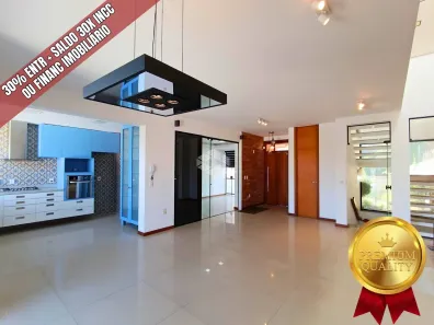 Casa com 2 Quartos à venda, 318m² no Medianeira, Porto Alegre