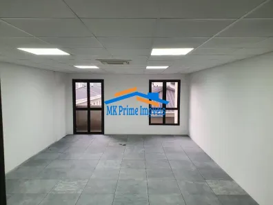 Sala Comercial à venda, 50m² no Vila Hamburguesa, São Paulo