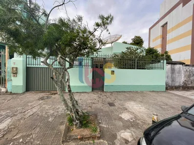 Imóvel Comercial com 2 Quartos à venda, 225m² no Cidade Nova, Ilhéus