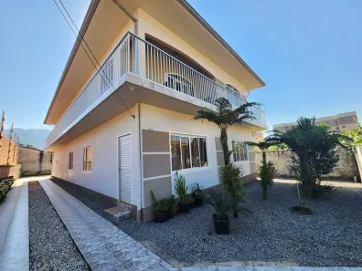 Sobrado com 6 Quartos à venda, 272m² no Ilha da Figueira, Jaraguá do Sul