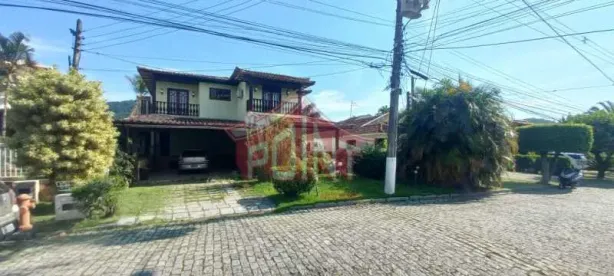 Casa de Condomínio com 4 Quartos à venda, 363m² no Badu, Niterói