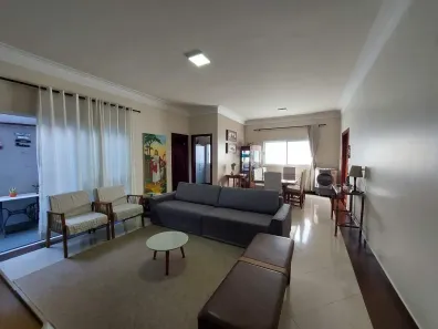 Casa de Condomínio com 3 Quartos à venda, 248m² no Santos Dumont, Uberaba