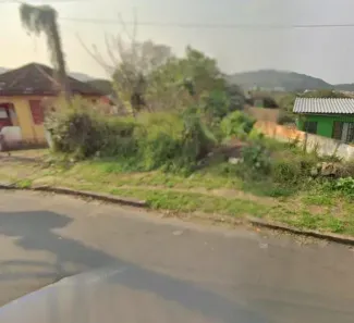 Lote/Terreno à venda, 355m² no Guarujá, Porto Alegre