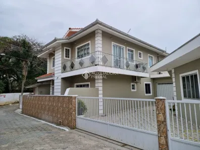 Imóvel Comercial com 12 Quartos à venda, 360m² no Pântano do Sul, Florianópolis