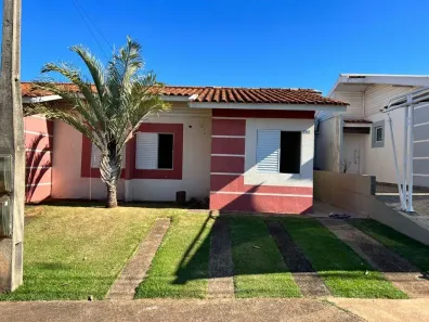 Casa de Condomínio com 2 Quartos à venda, 87m² no Heimtal, Londrina