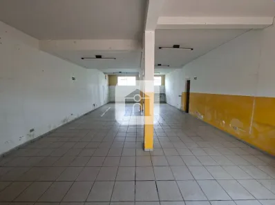 Ponto Comercial para alugar, 100m² no Presidente Roosevelt, Uberlândia