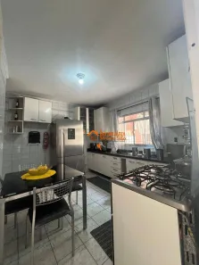 Sobrado com 3 Quartos à venda, 137m² no Cidade Parque Alvorada, Guarulhos