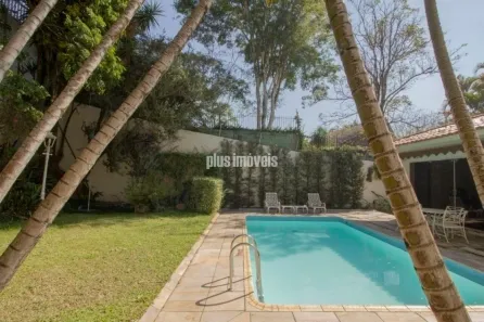 Casa com 3 Quartos à venda, 341m² no Jardim Guedala, São Paulo
