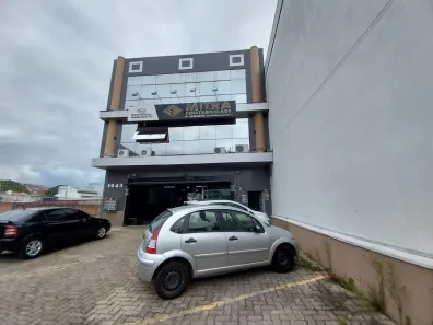 Sala Comercial para alugar, 60m² no Camaquã, Porto Alegre