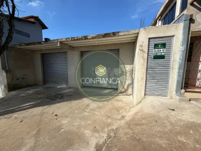 Casa com 2 Quartos para alugar, 50m² no Jardim Vitória, Belo Horizonte