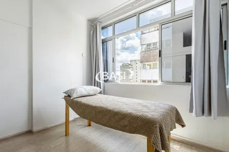 Sala Comercial à venda, 48m² no Centro, Curitiba