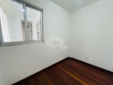 Apartamento com 3 Quartos para alugar, 74m² no Centro, Santa Maria