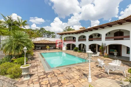 Prédio Comercial com 1 Quarto à venda, 1400m² no Granja Viana, Cotia