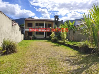 Casa com 4 Quartos à venda, 120m² no Lagoinha, Ubatuba